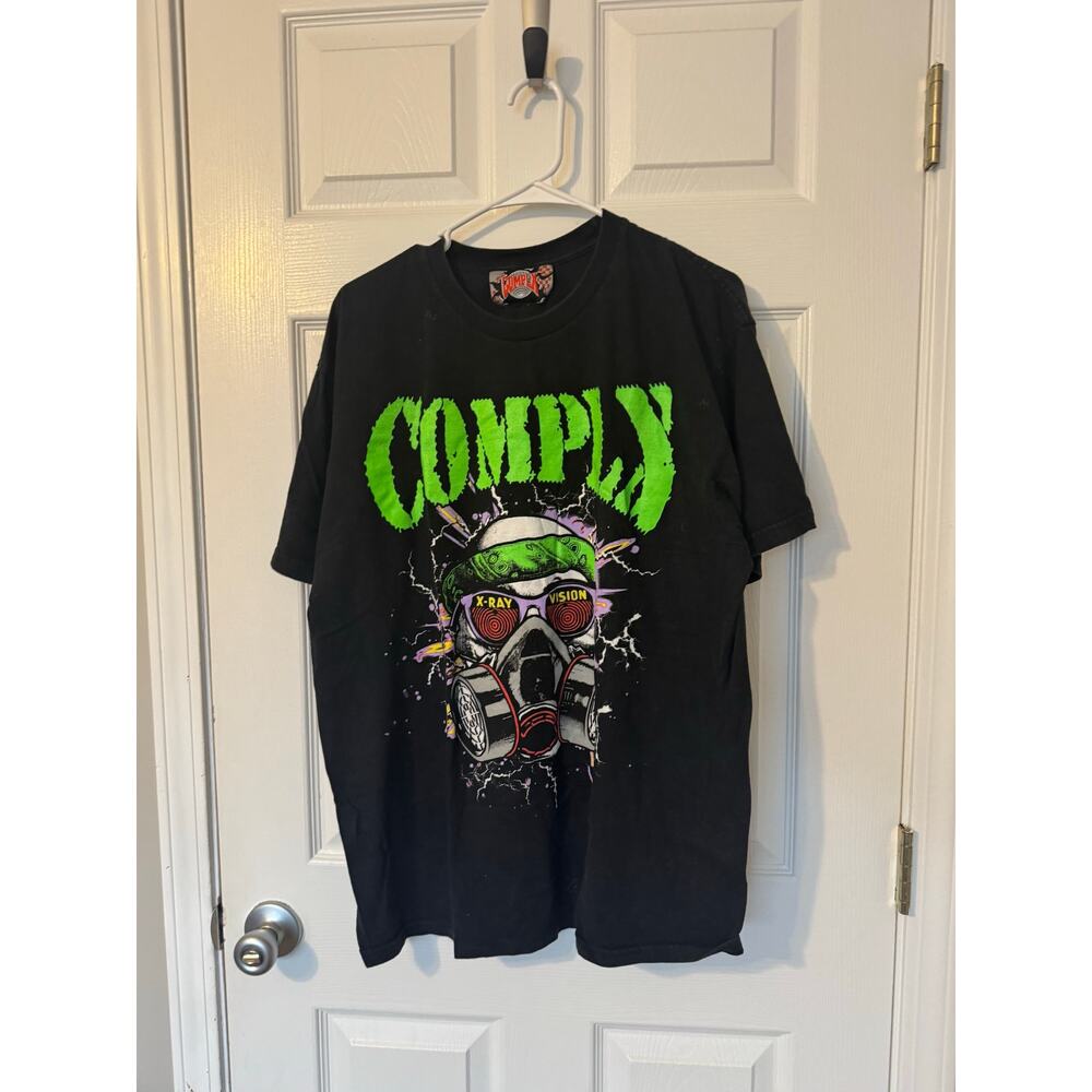 Complx Streetwear Graphic Black and Neon Skull T-Shirt Sz: XL